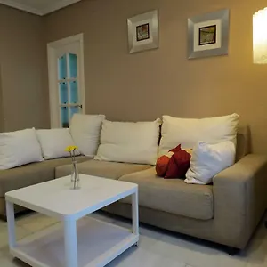apartamento-parque-plaza-de-colon.es-andalucia.com/